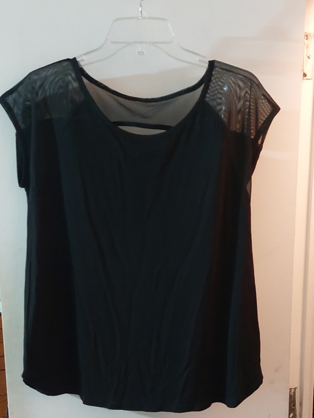 NWT Tahari Top With Mesh Accents